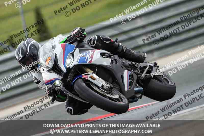 cadwell no limits trackday;cadwell park;cadwell park photographs;cadwell trackday photographs;enduro digital images;event digital images;eventdigitalimages;navarra;no limits trackdays;peter wileman photography;racing digital images;trackday digital images;trackday photos